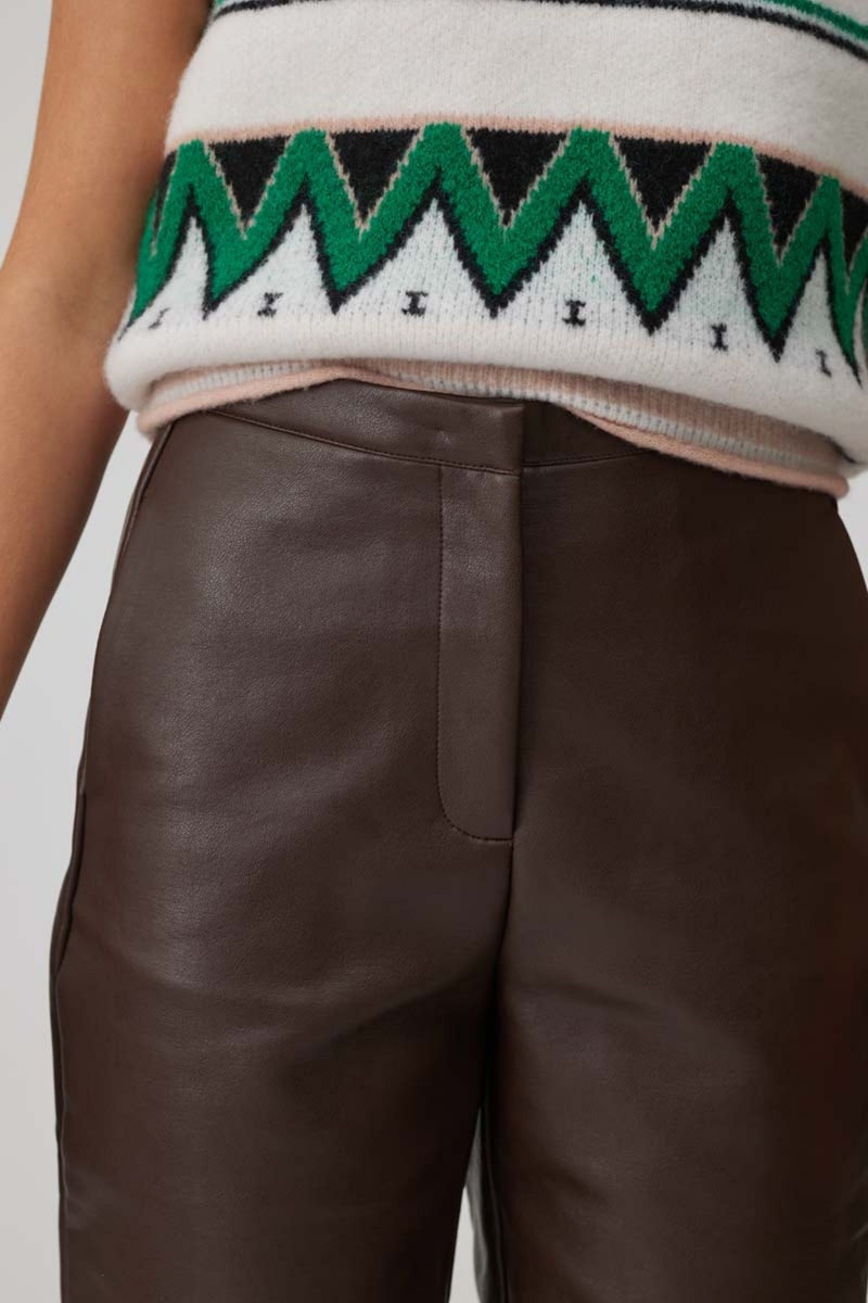 A-View Aya leather shorts AV1965 Shorts 117 Brown
