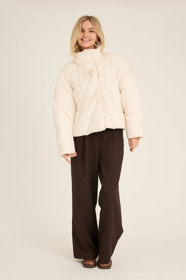 A-View Bowy buffer jacket AV6031 Jacket 005 Off white
