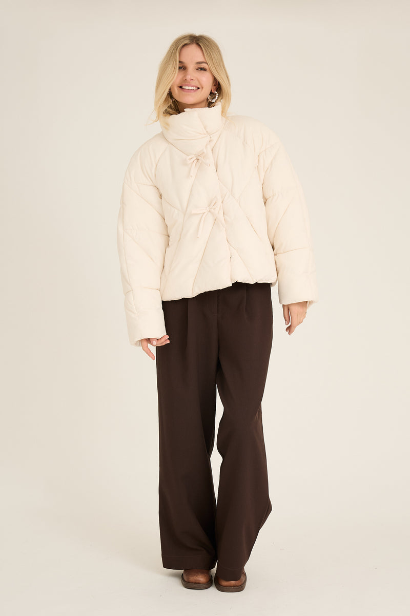 A-View Bowy buffer jacket AV6031 Jacket 005 Off white