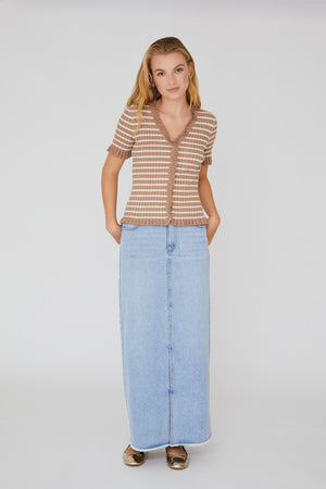 A-View Fabia SS Tee AV1861 Tee 104 Sand/Off White