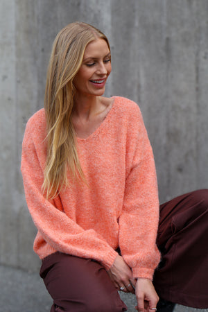 A-View Inge V-neck Knit Knit 250 Orange