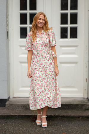 A-View Peony dress AV4461-V Dresses 199 White/Pink