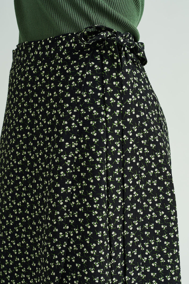 A-View Peony wrap skirt AV4601 Skirt 157 Black/Green