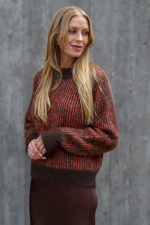 A-View Senna knit pullover AV6017 Knit 215 Brown/Orange